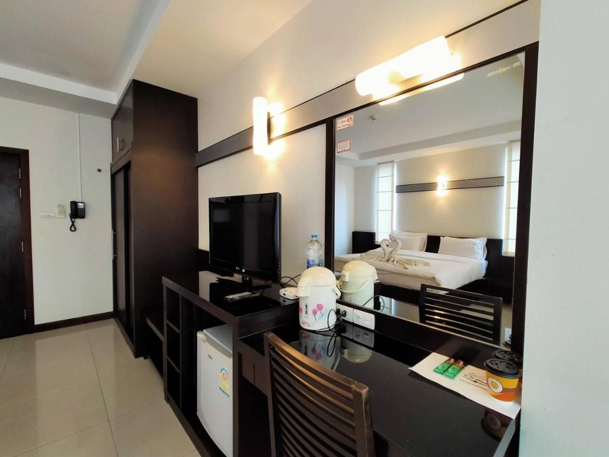 K.M. House Hotell Krabi town Eksteriør bilde